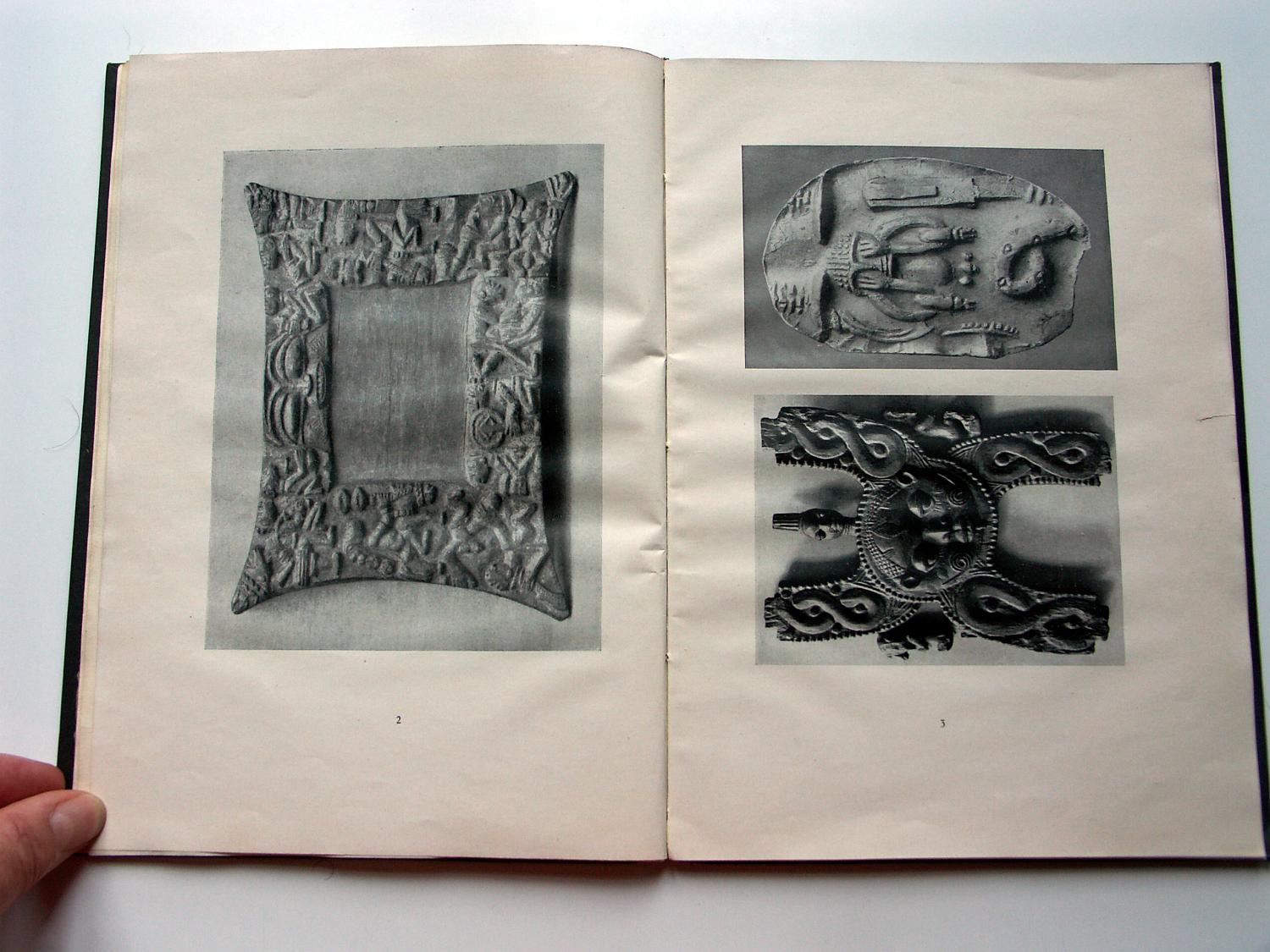 zz-eins21,s.34 02 yoruba nigeria,ifa-brett,carl einstein und 03 links